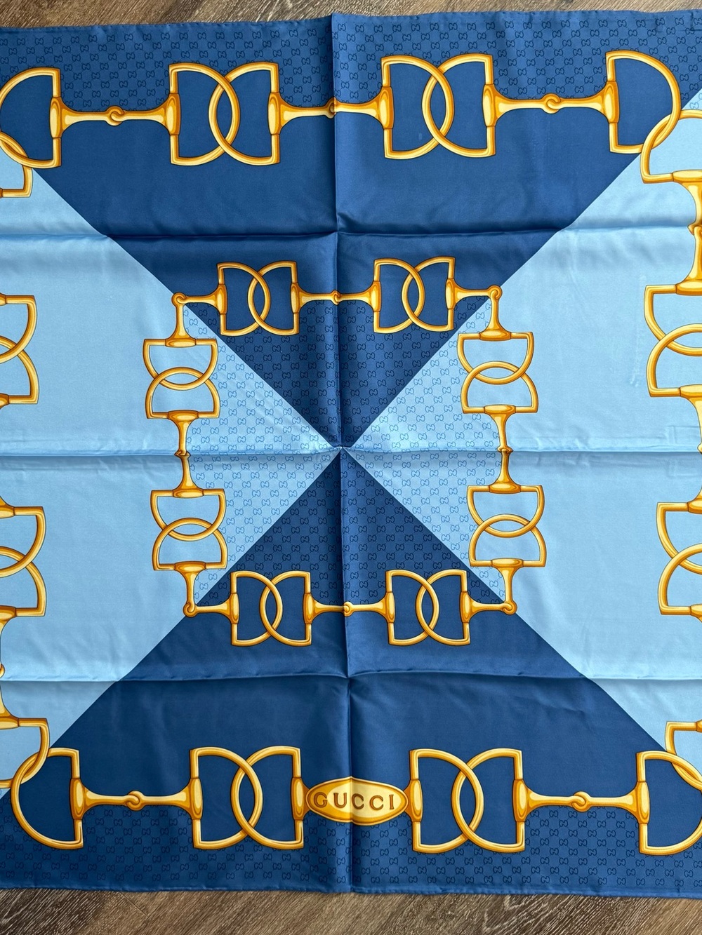 Display #4 Gucci Equestrian Horsebit Blue with Gold Silk Scarf - Picture 12 of 14